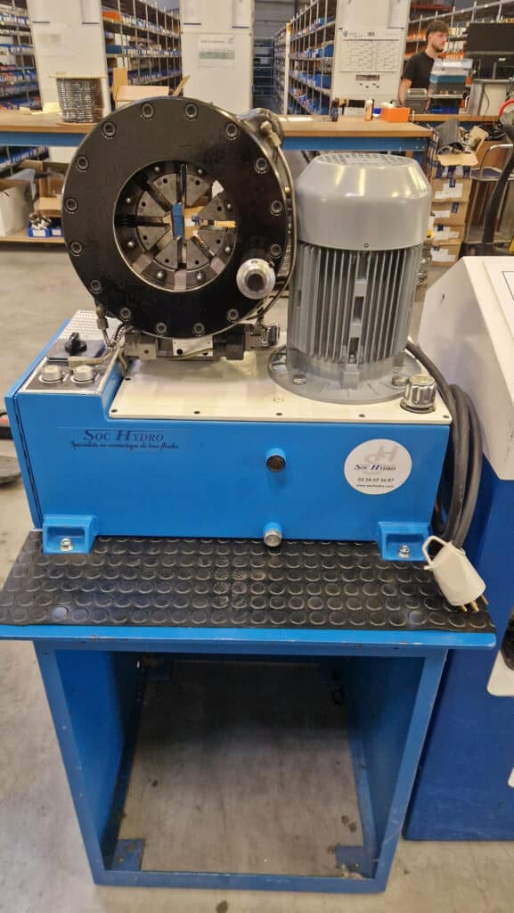 machine a sertir finn power p32 (1)